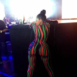 hiphoplovesongs:  Bonita Applebum last night with ATCQ at Yeezus