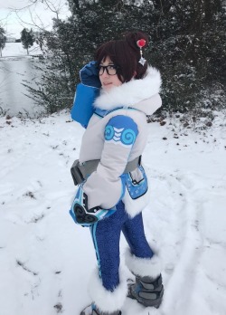 usatame:  Had some fun in the snow today ❄️💙💙💙❄️
