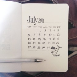 beejaedee:  who needs calendars when you can draw your own in