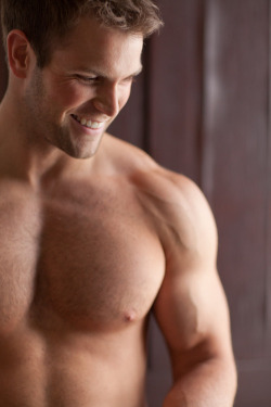 hot4hairy:  H O T 4 H A I R Y  Tumblr |  Tumblr Ask |  Twitter
