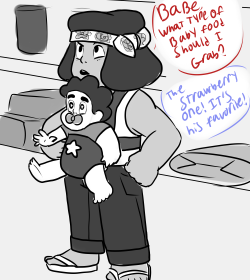 jen-iii:  Tiny moms au where Steven actually met Ruby and Sapphire