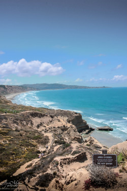 jeneawhat:  Coasting Along | Yucca Point, Torrey Pines Flickr