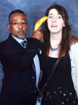 meladoodle: i got this photo with gus from breaking bad and the