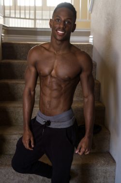 dominicanblackboy:Hot moments with sexy hot tight muscle ass
