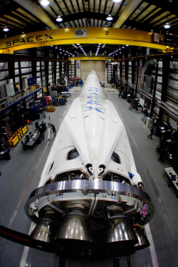 ianvanillavilla:  SpaceX Falcon 9. Dragon development needs to