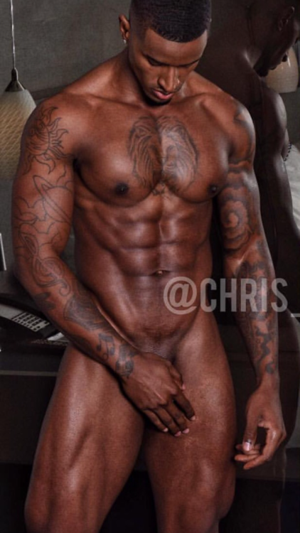 I rented him for labor day weekendâ€¦ worth every pennyðŸ’°ðŸ’°ðŸ’°http://imrockhard4u.tumblr.com