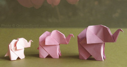 motleymakery:  How to Make an Origami Elephant: Nice tutorial