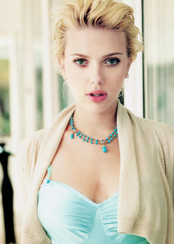 momopuff:  [29/100] → scarlett johansson 