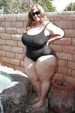 webbws365:  BBW’s are better in bed! Want to find out?  Love