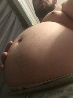 growingbhm:Waking up bloated but hungry something I’m getting