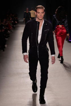 model-hommes:  Matthew Noszka for Balmain x H&M New York.