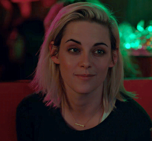 femaledaily:Kristen Stewart in Happiest Season (2020)