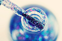 Glamour, Glitter, & Gold   @weheartit.com  http://whrt.it/TB6Hoo