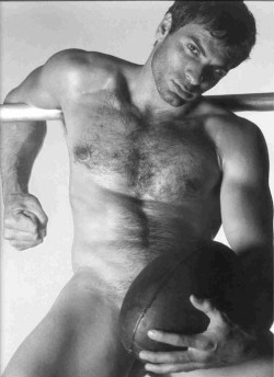 maleathleteirthdaysuits:  Christophe Dominici (rugby union) born 20 May 1972