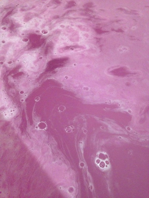 lucidcrystals:  bath water when i wash my hair looks kind of beautiful