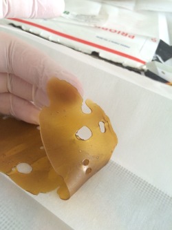 videogamesandmaryjane:  Who wants a dab? 