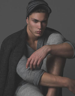 dannyboi2-model-behavior:  brianjamie:  George Blaxall for Caleo