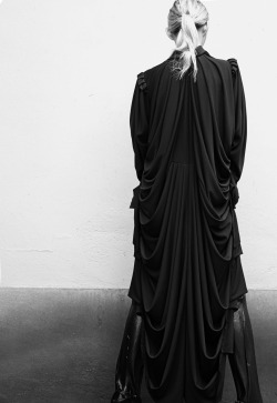 ohthentic:   Yojiro Kake AW 14/15  quite queer 