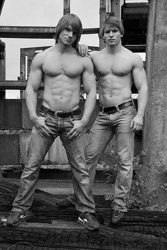 mouthwatering-men: