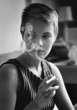 frenchvintagegallery:    Jean Seberg during the filming of A