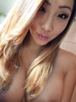 Asian Babes Daily