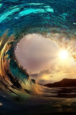 wavemotions:  wave by Vitaliy Sokol