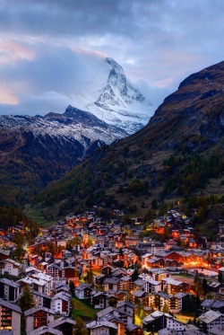 0ce4n-g0d:  Zermatt by Somchat Thavornvattanayong 