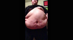 lovemenofallsizes:  chuckter:  Hello gorgeous how are you doing  It amazes me when picture that I donâ€™t remember taking shows up.  Videos become screenshots rather easily, and when I see either video or screenshots of brstlboy18, I become rock hard