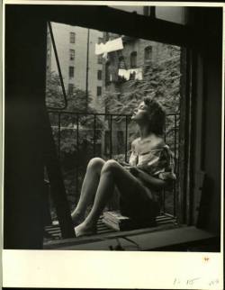 artyeux:  Jean Patchett   Nina Leen | Life, 1949   