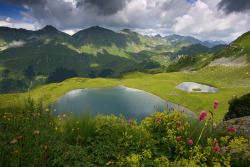 expressions-of-nature:Lakes of Caucasus : Vadim Trunov 