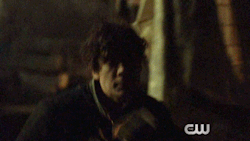 whumpythingy:  Bellamy is drugged in 410