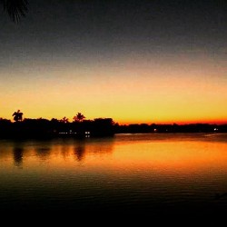 ncmsocial:  Family  sunset #sunset #lake #family http://ift.tt/1HhqaVj