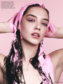 elizabethjane:  Pretty in Pink Beauty Editorial Photography: