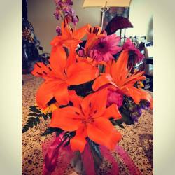 Flowers I got my Mom 💛🌷  #flowers #mothersday #orange #pretty