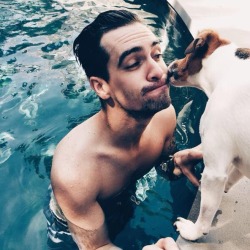 reinbrentlove:  puppy kisses!!!!!