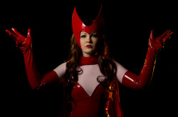 breathless-ness:  Scarlet Witch - The Avengers Costume made and