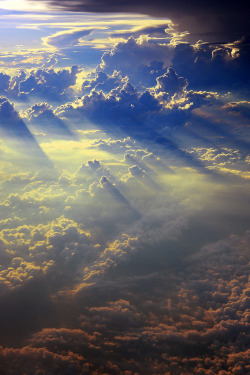 jaimejustelaphoto:  Cloud 009 by Mike Zhou 