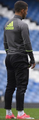theheroicstarman:Eden Hazard butt.