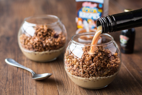 food-in-the-morning:  Cocoa Krispies and Baileys Irish Cream