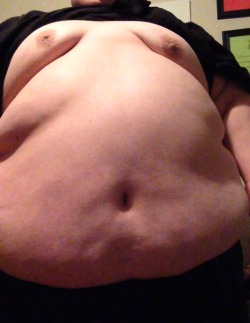 gordo4gordo4superchub:  superchubby:  14-2-8  Yummy 