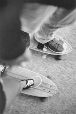 thread-of-hope:  *Penny board*