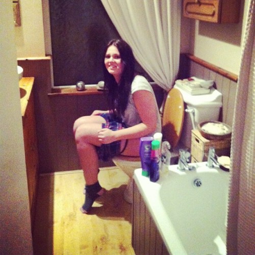 dimitrivegas:  Going poop