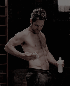 johnconnor10:  morethanjustgay:  April 6, 2016 … Paul Rudd