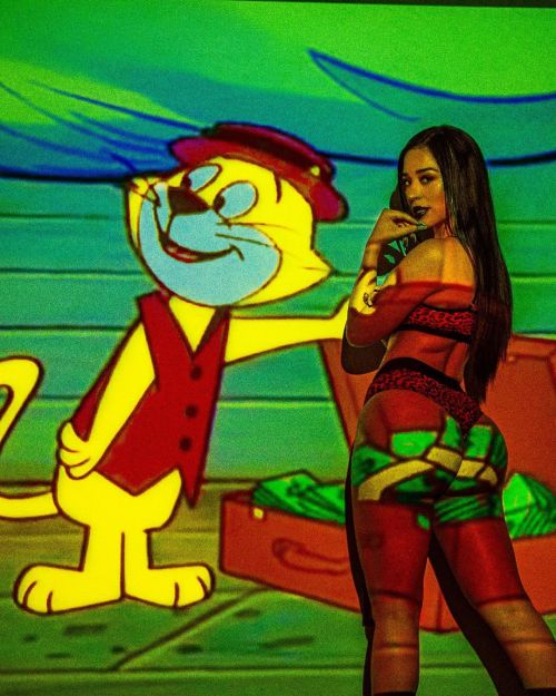 aceofla:  TOP CAT, ALWAYS GETS THE BAG w. @iamjaqueline   Now