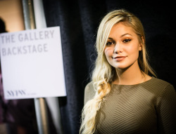 kn0wy0u:  Olivia Holt  kn0wy0u 