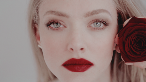 suchamandaseyfried:  Amanda Seyfried for «Lancôme» Fall /