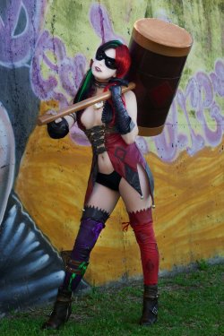 kamikame-cosplay:  Nice Harley Quinn from: Injustice Gods Among