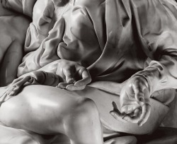 fancyadance:  Pietà, (1498–1499) Michelangelo Buonarroti