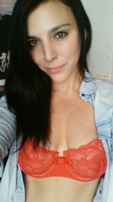 princess-vs-goddess:  Me :)   I like my new underwear!