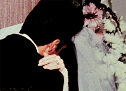 ladypresley:  Elvis and Priscilla Presley’s first kiss as husband